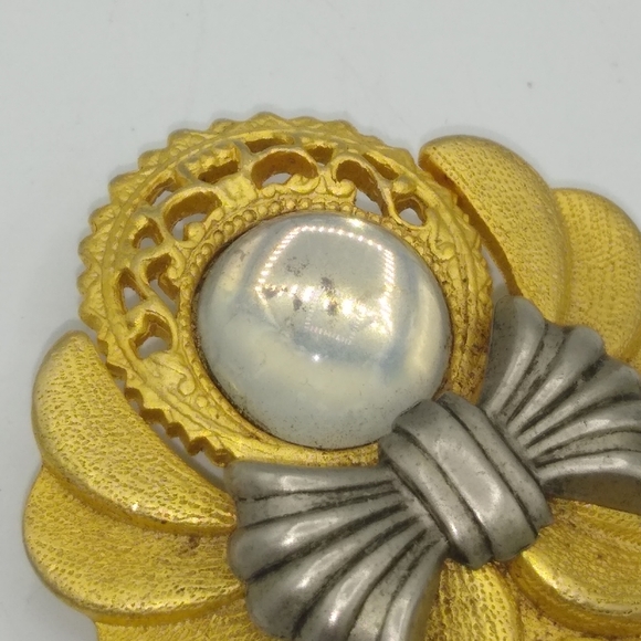 Jac Win Design Gold Tone Angel Bow Brooch Pendant w Pearl Accent Signed Vintage - Picture 2 of 11